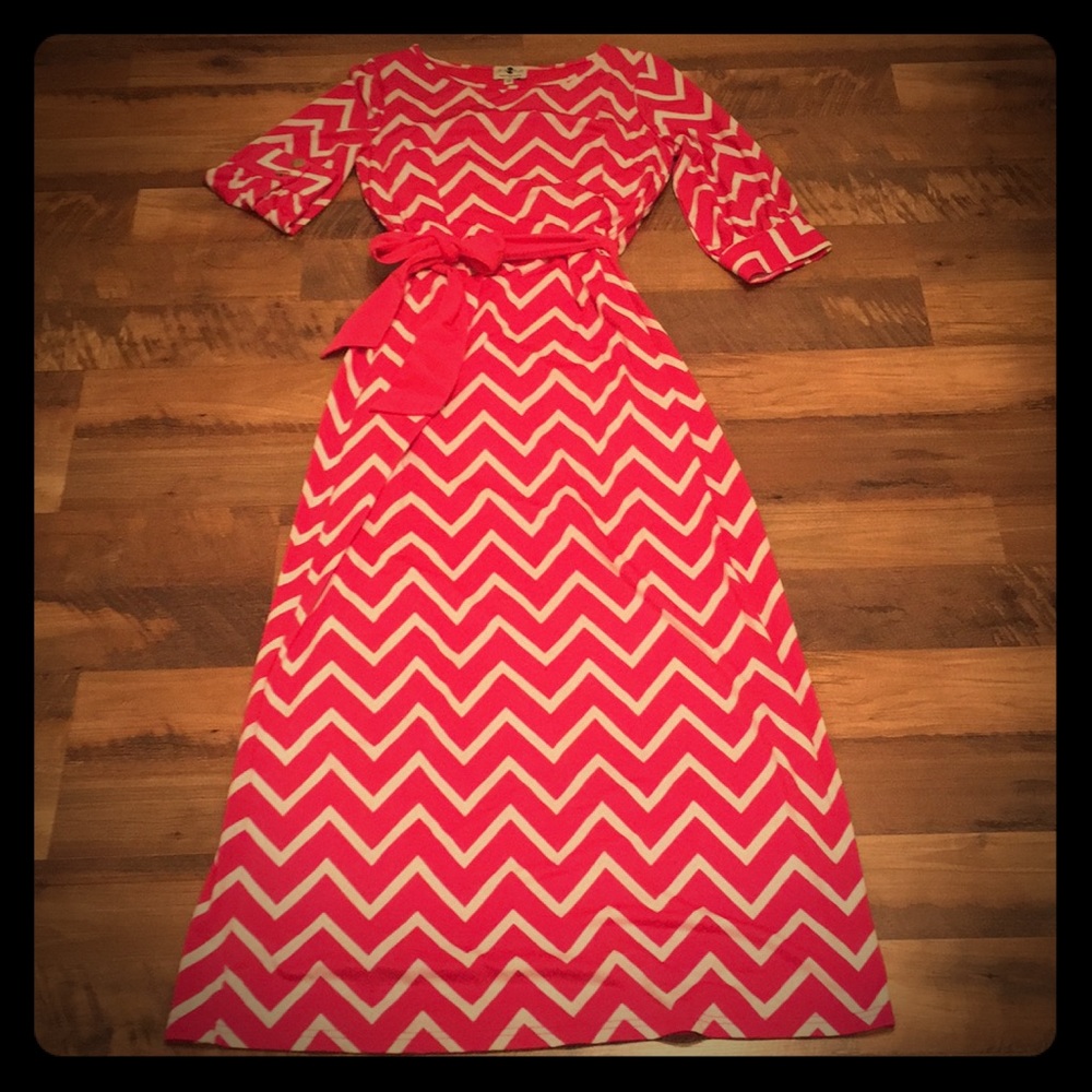 Dainty Jewell’s dress
